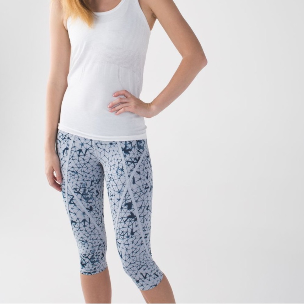Lululemon Pedal Pace Crop Star Crushed Silver Fox Deep Navy
